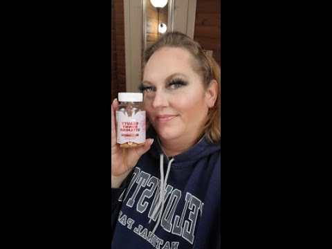 Reviewing Goodgummy Beauty Bunny Vitamin for healthier Hair, Skin, and Nails.