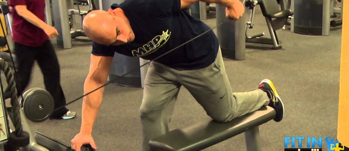 Tricep Kickback Variation with Chris Villa | Fit in :40 | The Vitamin Shoppe