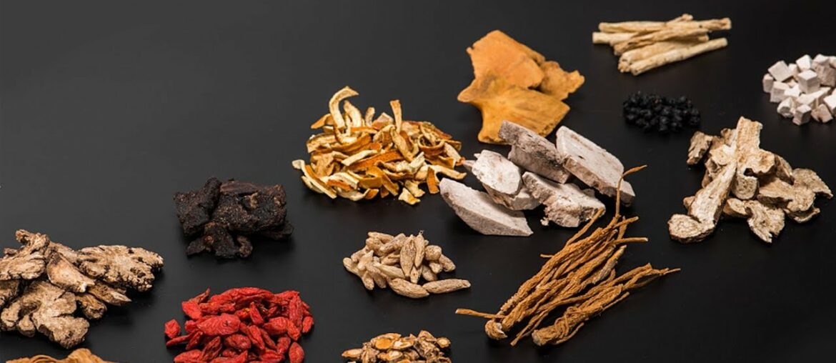 U.S. experts say traditional Chinese medicine shows promise in treating COVID-19
