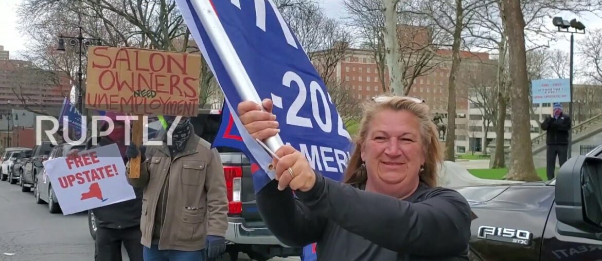 USA: Protesters denounce coronavirus measures outside New York State Capitol