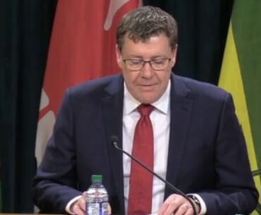 Wage supplement for low income essential workers announced in Saskatchewan
