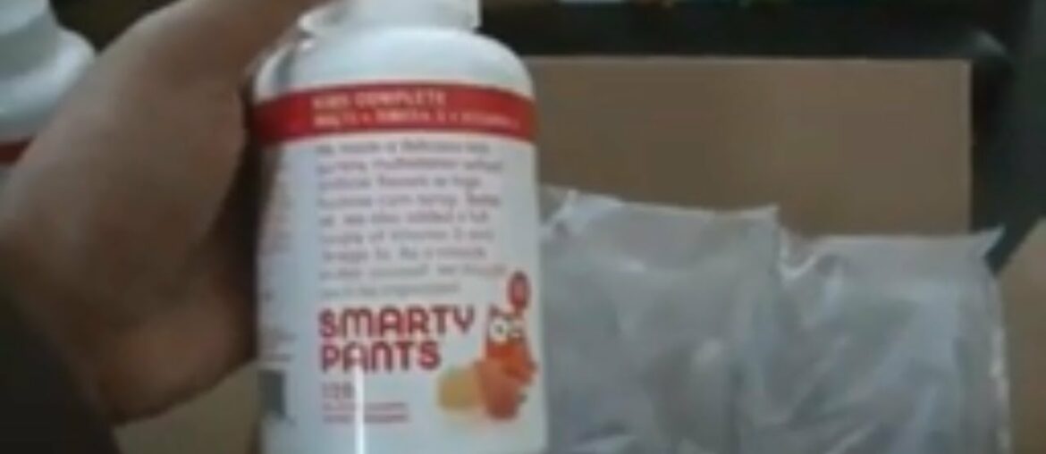 SmartyPants Kids Formula Daily Gummy Multivitamin: Vitamin C, D3, and Zinc for Immunity