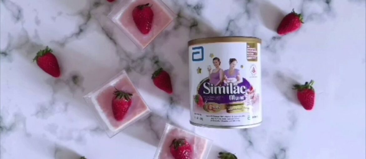 Strawberry yogurt milk pudding by @lirongs