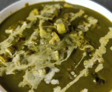 COVID-19 Lockdown Special - Palak Paneer - Cottage Cheese in Spinach