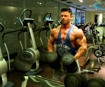 Motivation Bodybuilder VITAMIN CENTER VECCHI MATTIA IFBB ATHLETE