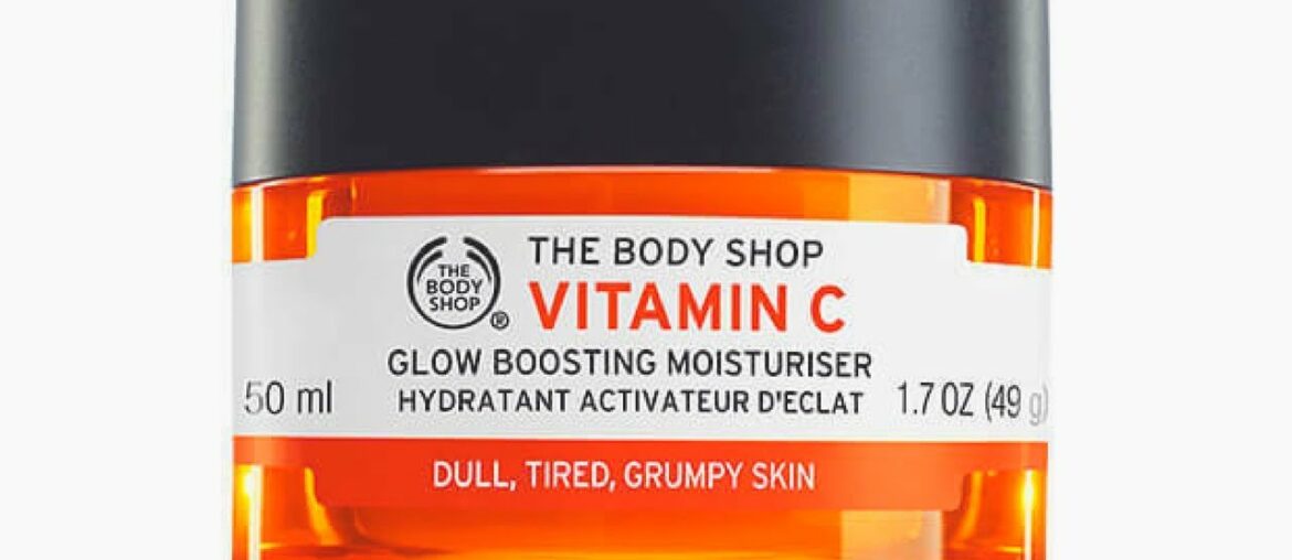 THE BODY SHOP'S VITAMIN C GLOW BOOSTING MOISTURISER REVIEW | It works ? | Indian Skin