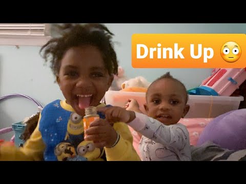 Mia and Ava tries a Vitamin C health Drink!