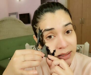 Trulykomals Charcoal Mask with GLYCERIN to leave skin baby soft PLUS Vitamin C for that healthy GLOW