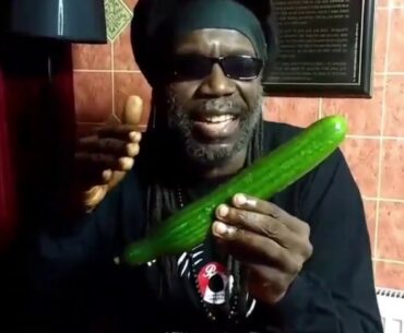 Cucumba!!! Jamaican Cucumber Rap / Macka B Viral Video [EKM.CO]