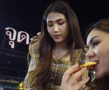 Stunning 5 Thai Women Dressed up to Seduce Me, Thai Girls Reactions to Thai Pizza