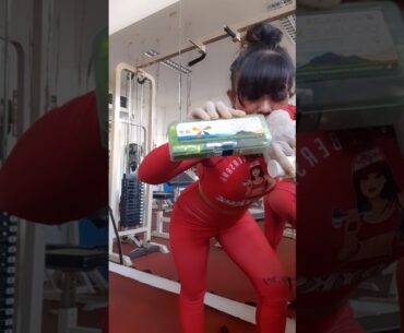 Latihan Bokong diTempat Gym dan diTambahkan Vitamin Suplement NUTRILITE