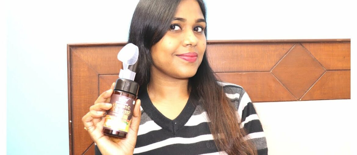 Wow Skin Science Vitamin C Foaming Face Wash | Review and Demo