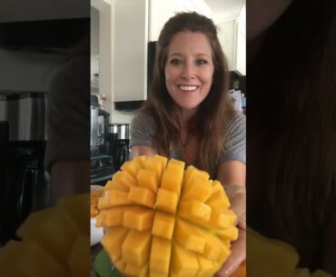 MANGO bliss... How to cut a mango!