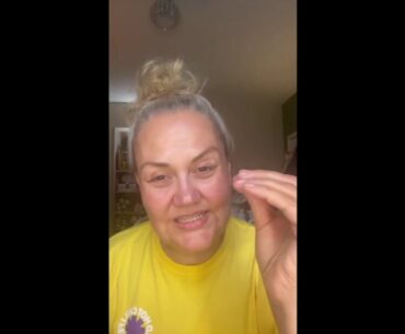 INSTA LIVE NO.16 PART ONE: VITAMIN C | CAROLINE HIRONS