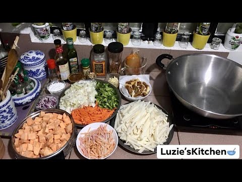 LUMPIANG HUBAD WITH GARLICKY PEANUT SAUCE | MADE WITH HEALTHY INGREDIENTS