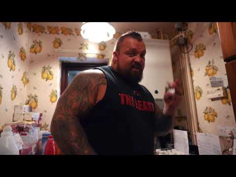 Eddie Hall takes world's first 3D printed Vitamin; Nourished!