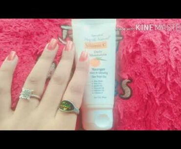 Vitamin C Moisturizer Review//Pure n Natural//Natvalco//Best Moisturizer //Daily Moisturizer//