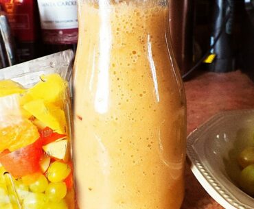 3 Minute Energy Boosting Meals: Healthy Tropical Smoothie