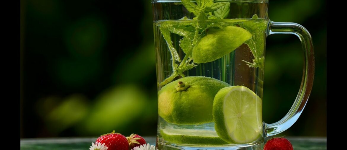 The Health Benefits Of Lemon Water. How Lemon Water Can Transform Your Wellness.