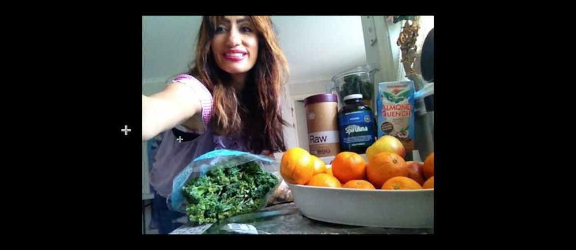 IMMUNE SYSTEM & VITAMIN C BOOSTER KALE & ORANGE SMOOTHIE plus how to freeze kale....