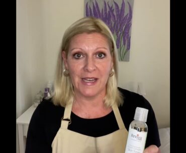April G. demonstrates Reviva Labs'  Elastin Collagen Skin Toner with Vitamin A & E