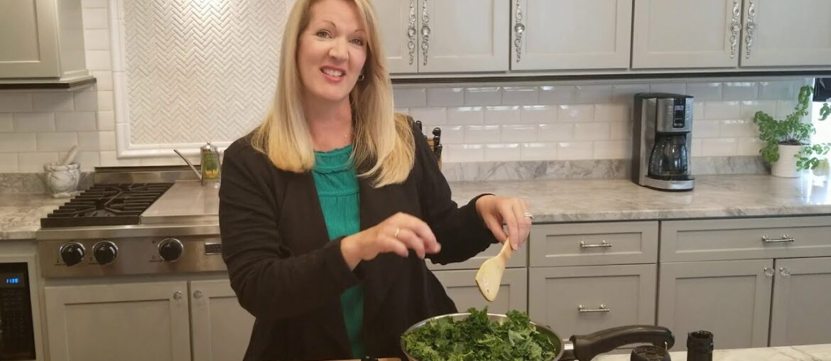 How to Make Sauteed Kale - Wellness Wednesdays with Cindy Santa Ana