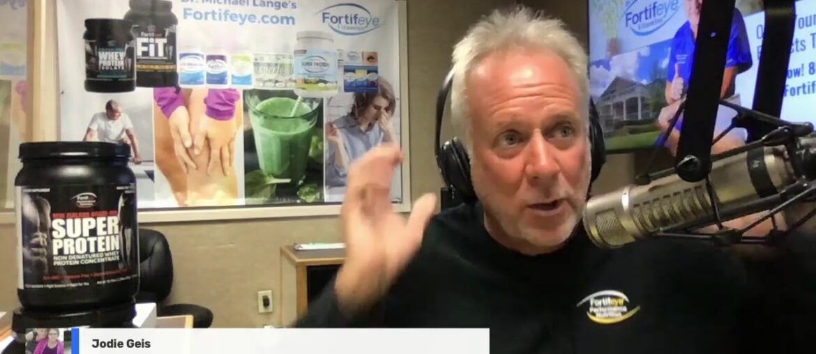 Dr Michael Lange and Doc Hall discuss the ultimate multivitamin , Fortifeye Complete