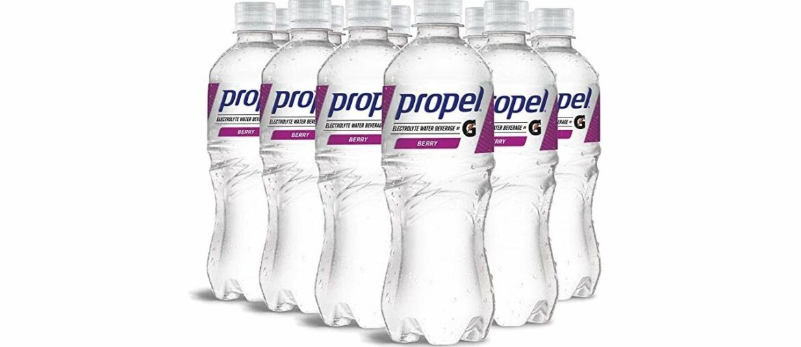 Propel, Berry, Zero Calorie Sports Drinking Water with Electrolytes and Vitamins C&E, 16.9 Fl Oz (1