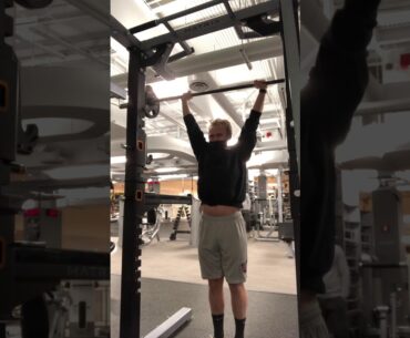 105 lbs x 10 REPS Standing OHP #SHORT #SHORTS
