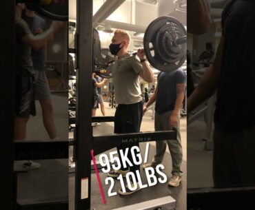 95kg/210lbs Squat x 12 Reps | AMRAP | Road to 143kg/315lbs | Road to Dunking